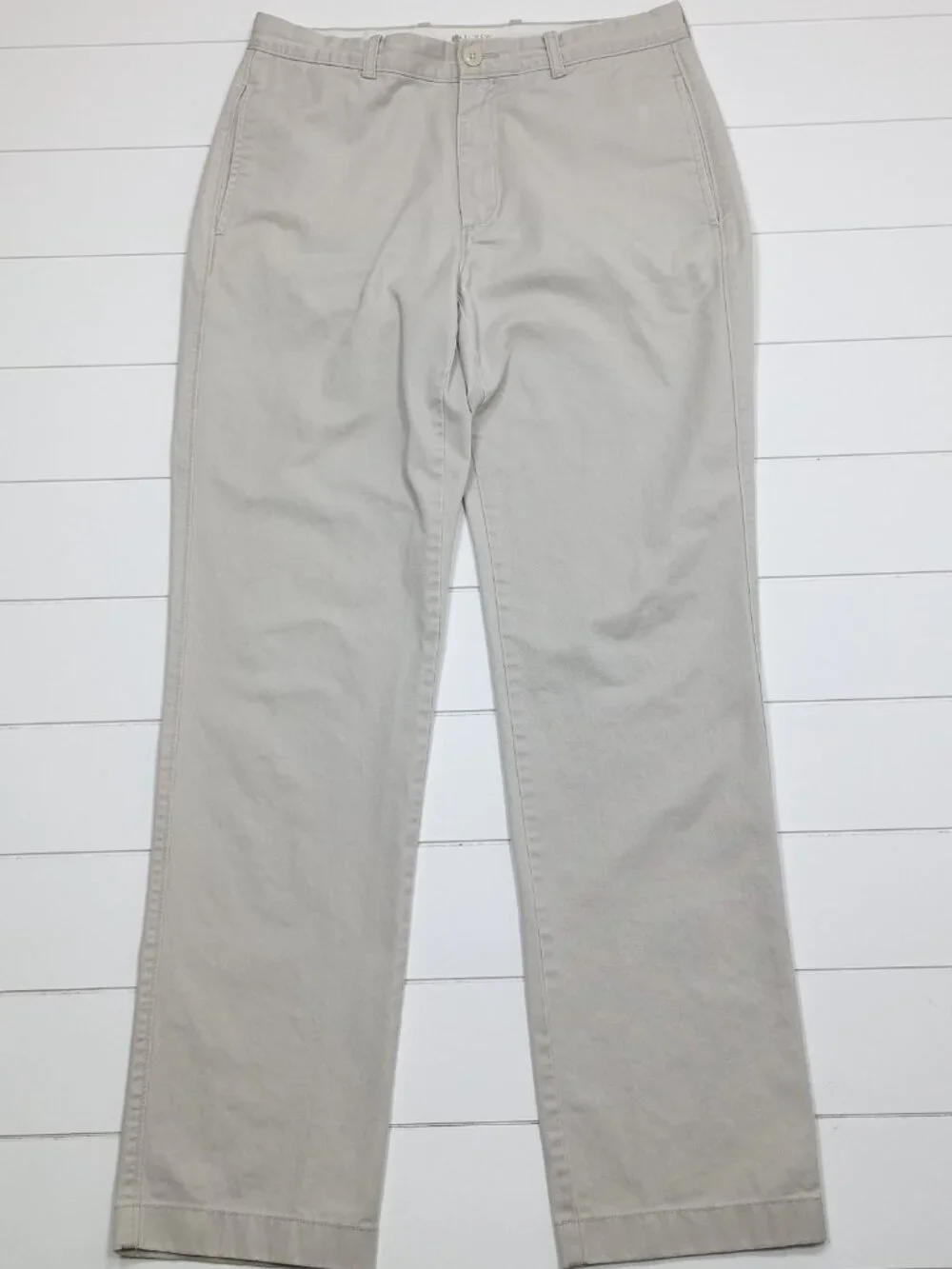 J.Crew Men’s Beige Classic Fit Chino Pants 32x34 Cotton Preppy